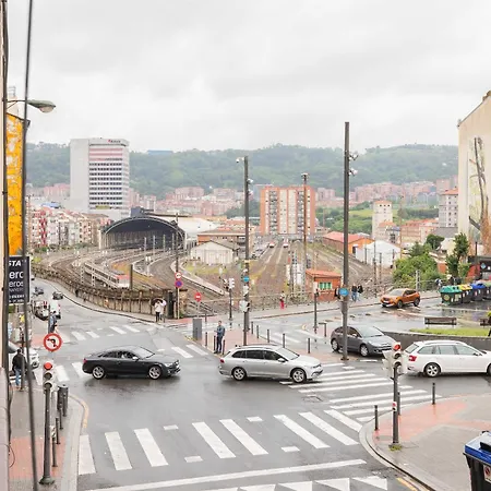 Vt Station Con Garaje 公寓